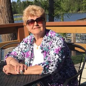 Meet your Posher, Kay